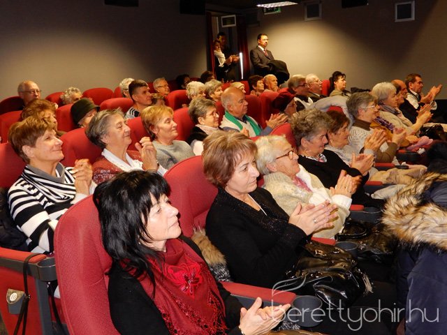 Advent harmadik vasárnapján...33